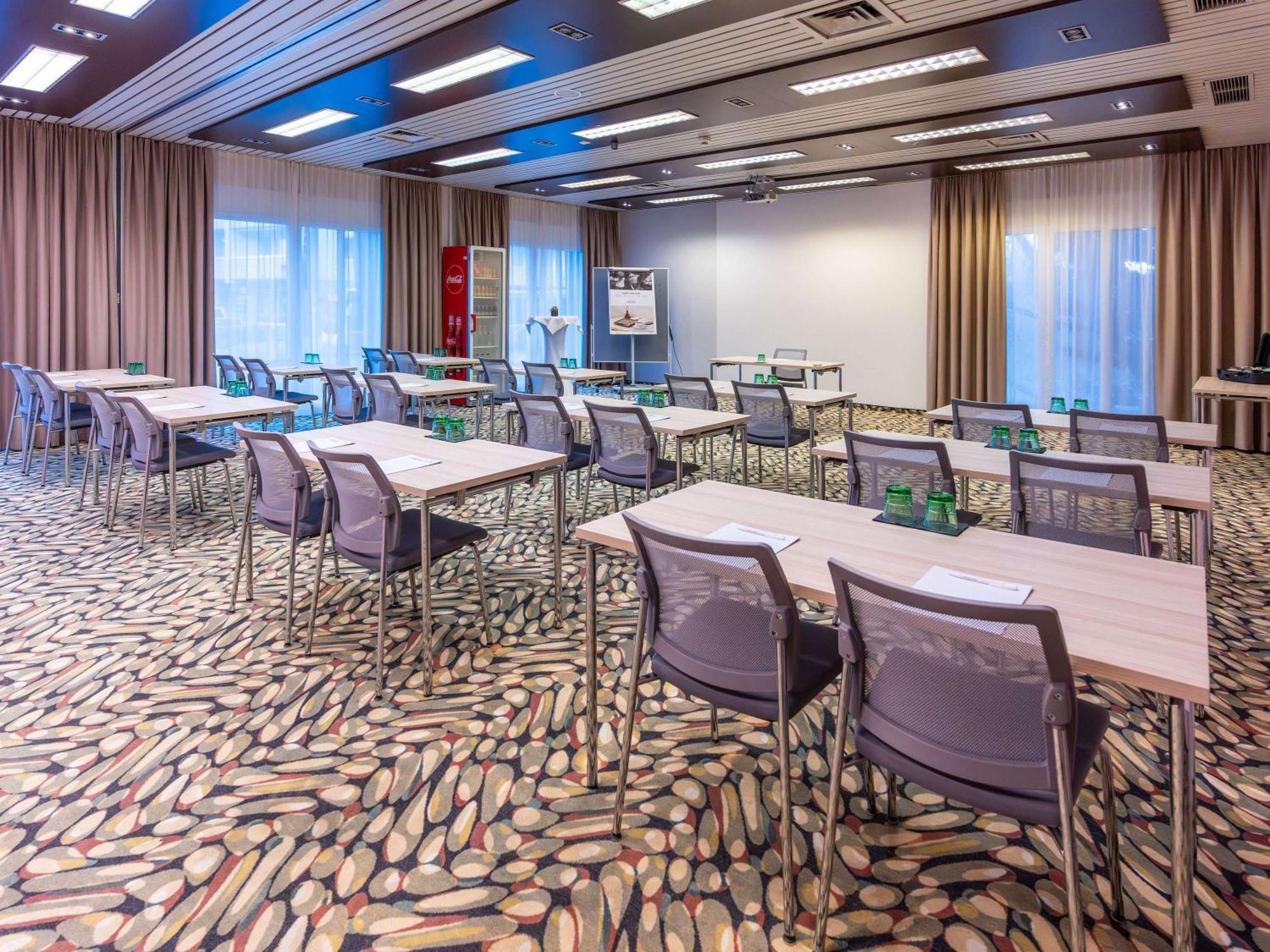 Mercure Hotel 4*