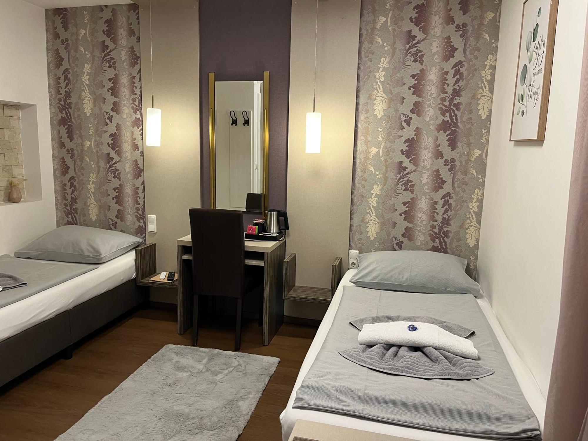 Amadea - Cityhotel Hotel