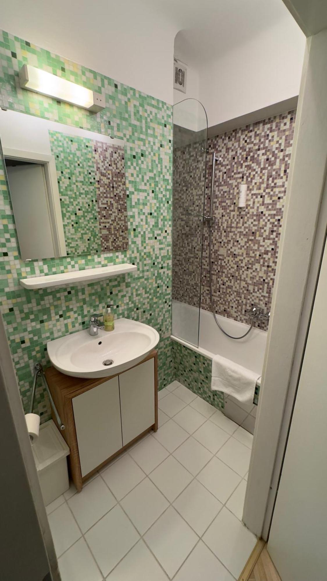 Mozart - House Homestay