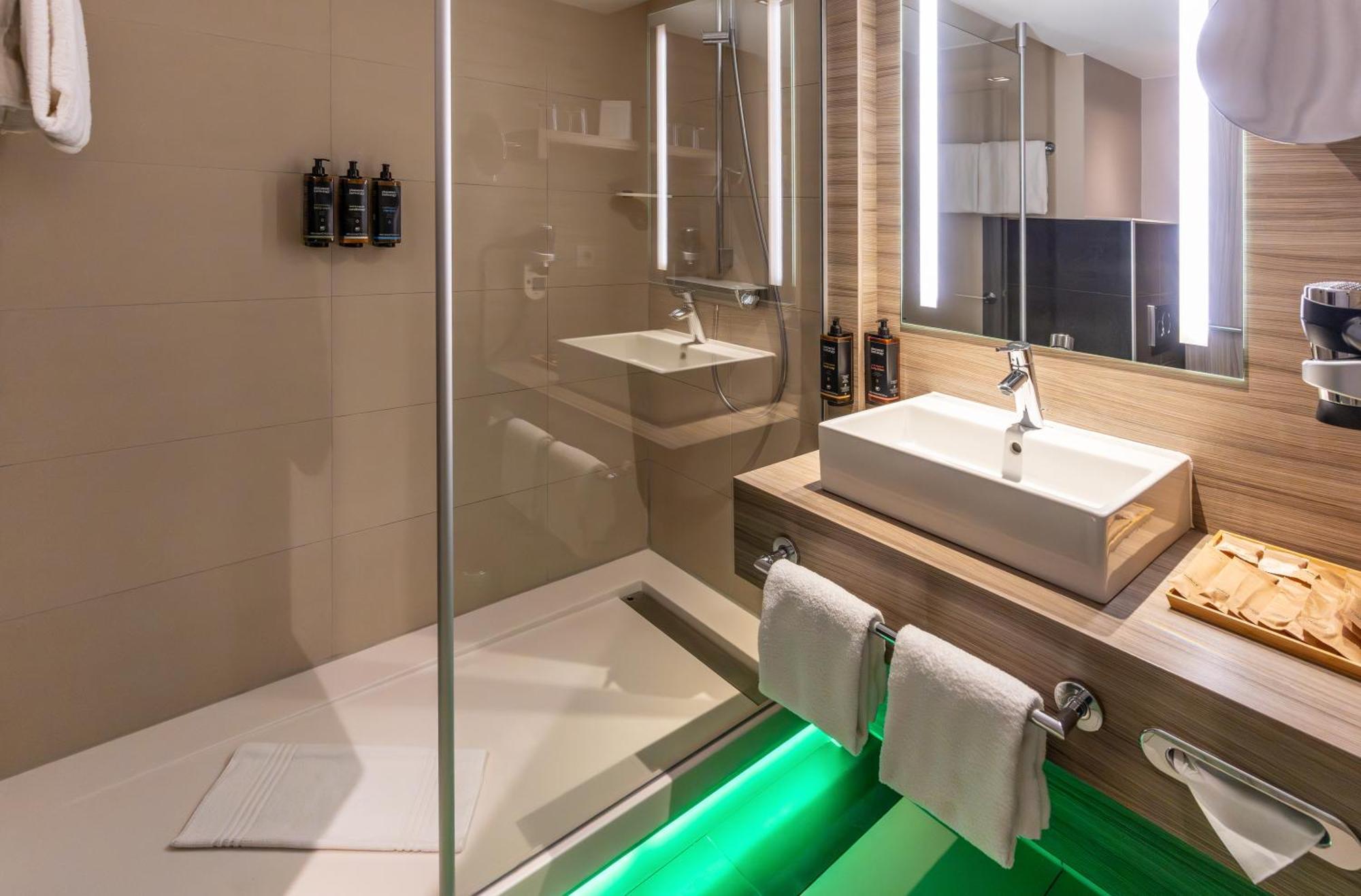 Mercure 4*