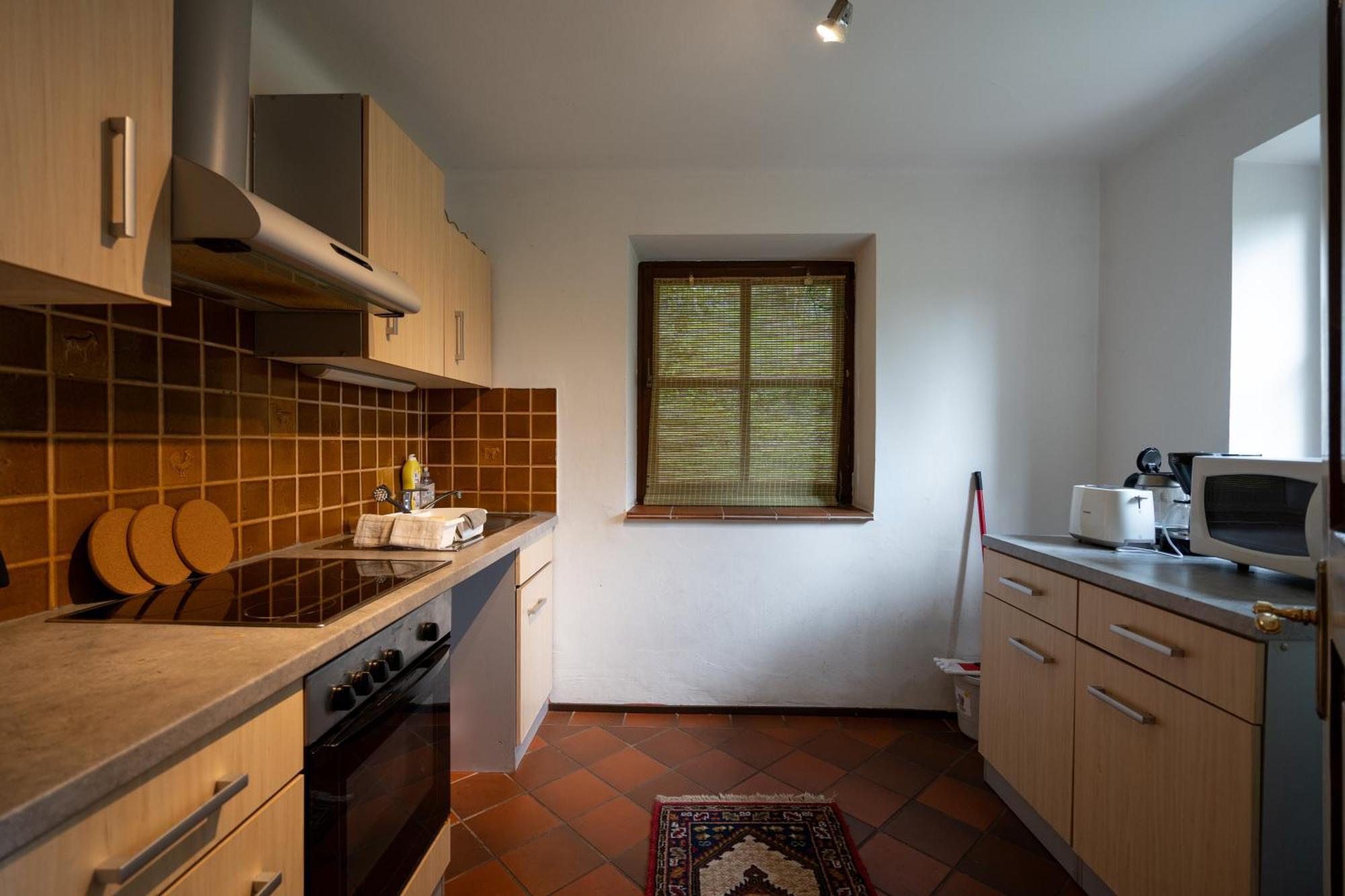 Bauernappartement Mit Balkon *