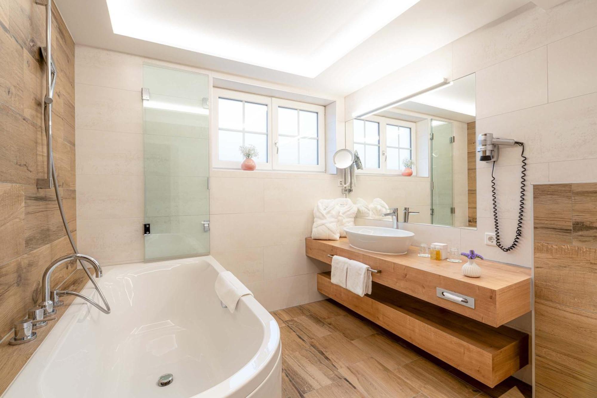 Romantik Gersberg Alm Ueber Mit Outdoorpool Hotel 4*