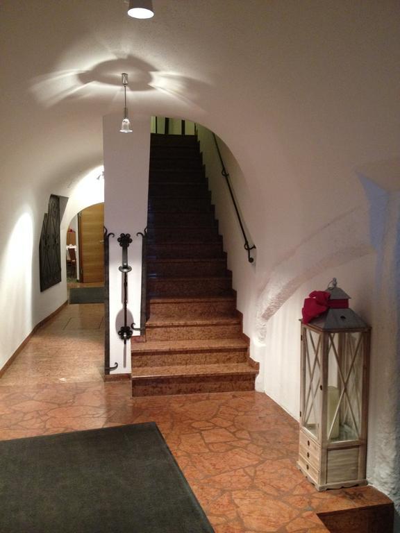 Altstadthotel Weisse Taube Hotel 4*
