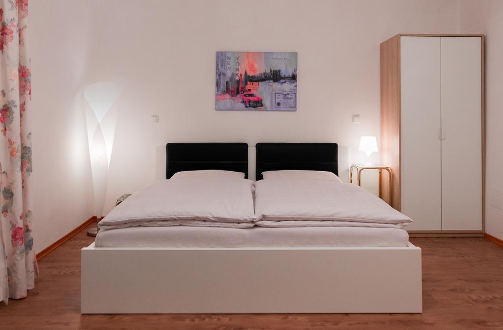 Guest house Am Eschenbach 2*