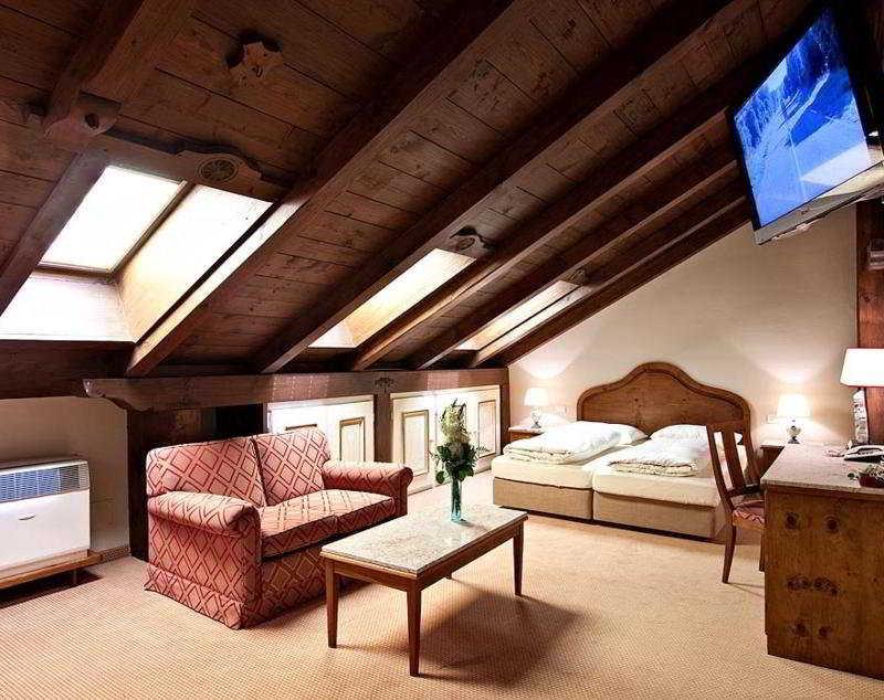 Hotel Atel Lasserhof 3*