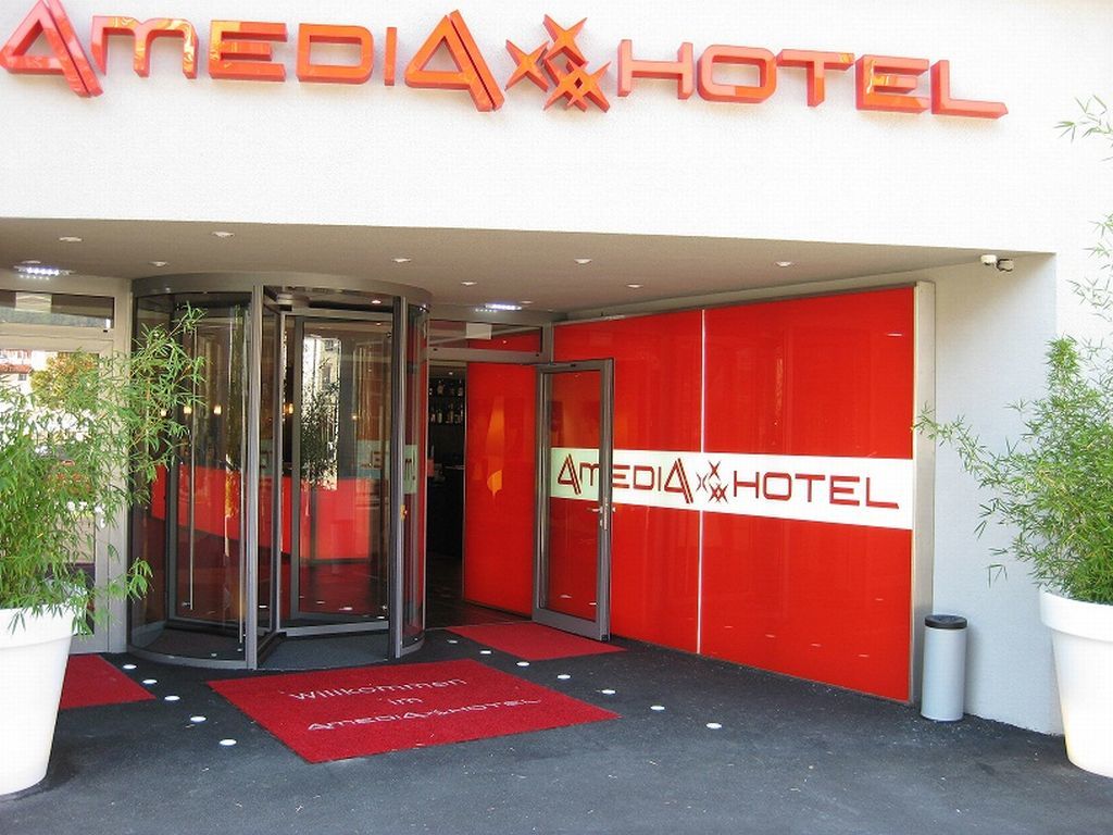 Hotel Western Amedia Art