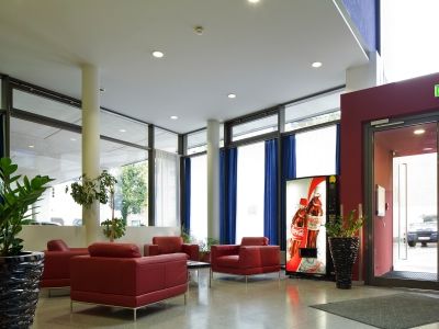 Hotel Allyouneed