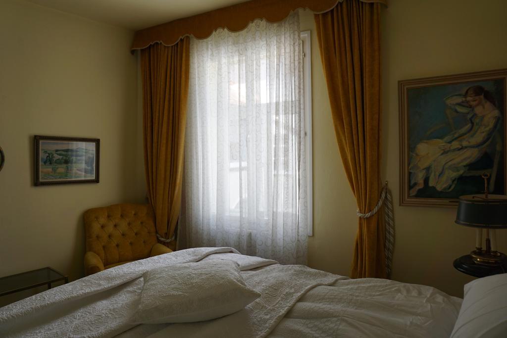 At Mozart-geburtshaus Apartment