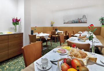 Hotel Altstadthotel Weisse Taube 4*