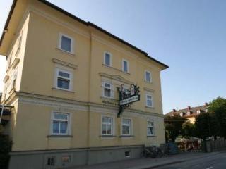Guter Hirte Hotel 3*