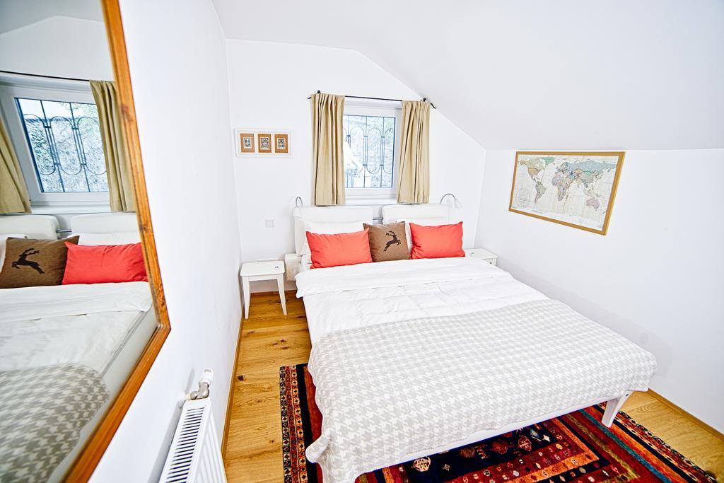 Place To Apartment
