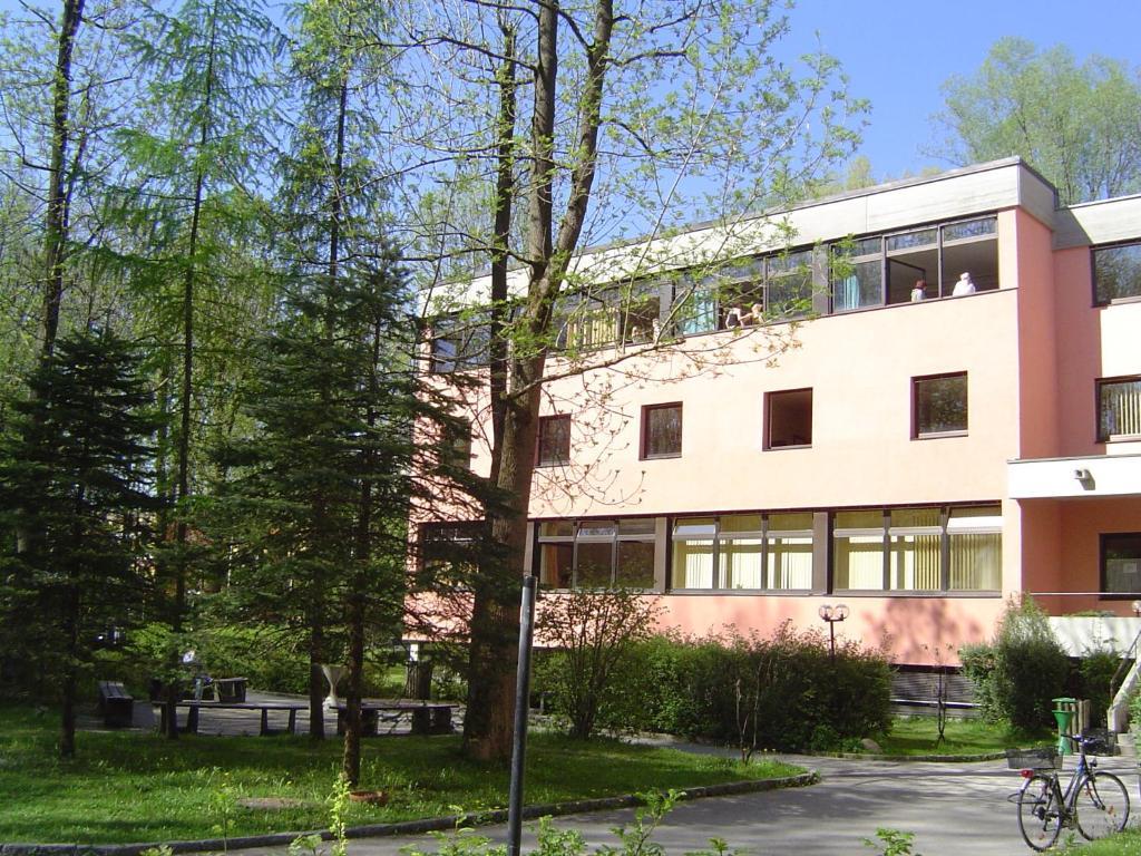 Eduard-Heinrich-Haus, Hostel