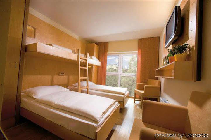 Hotel Jufa 4*