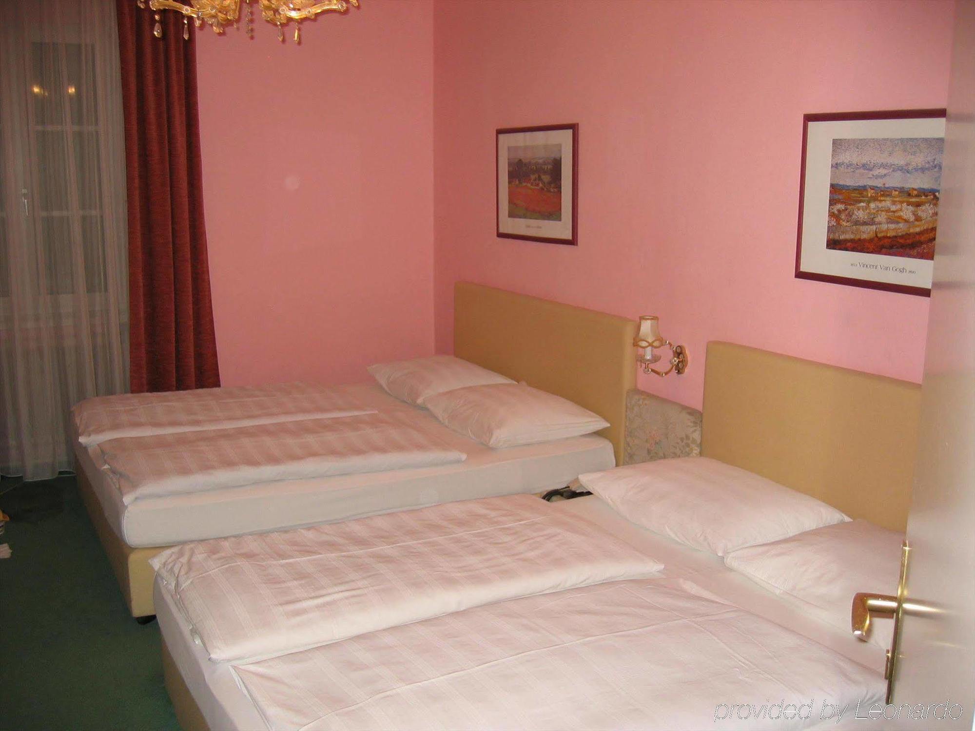 Scherer Hotel
