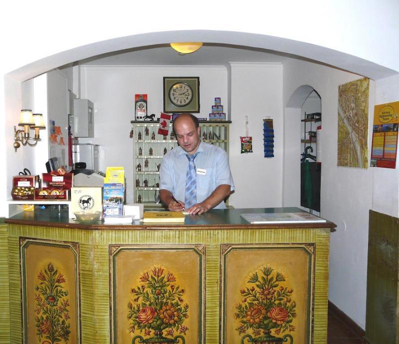 Schwarzes Rössl Hotel *
