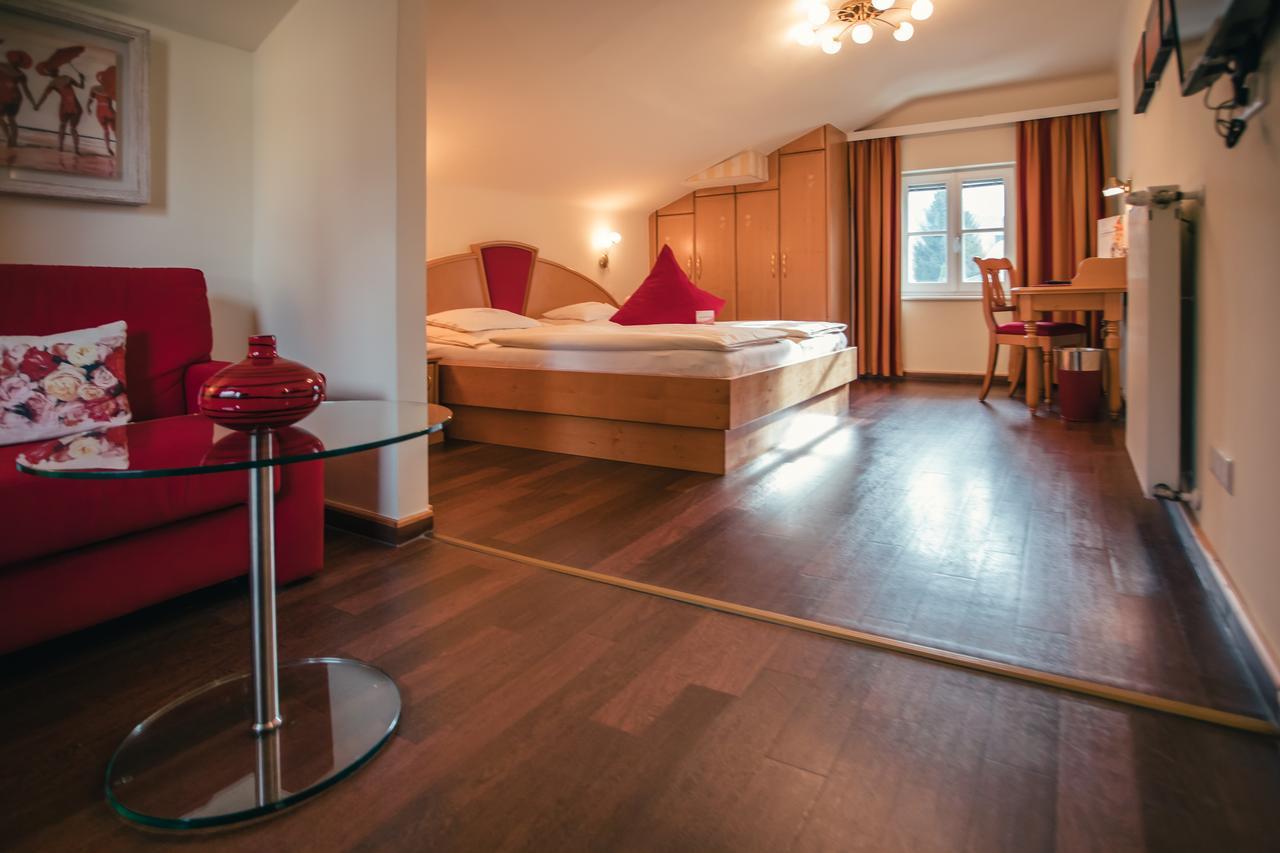 Rosenvilla Hotel