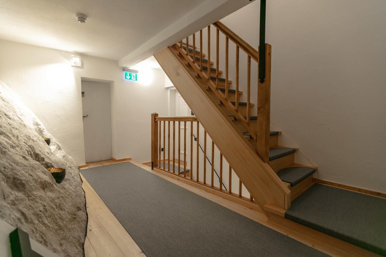 Apt. Stone-lodge *