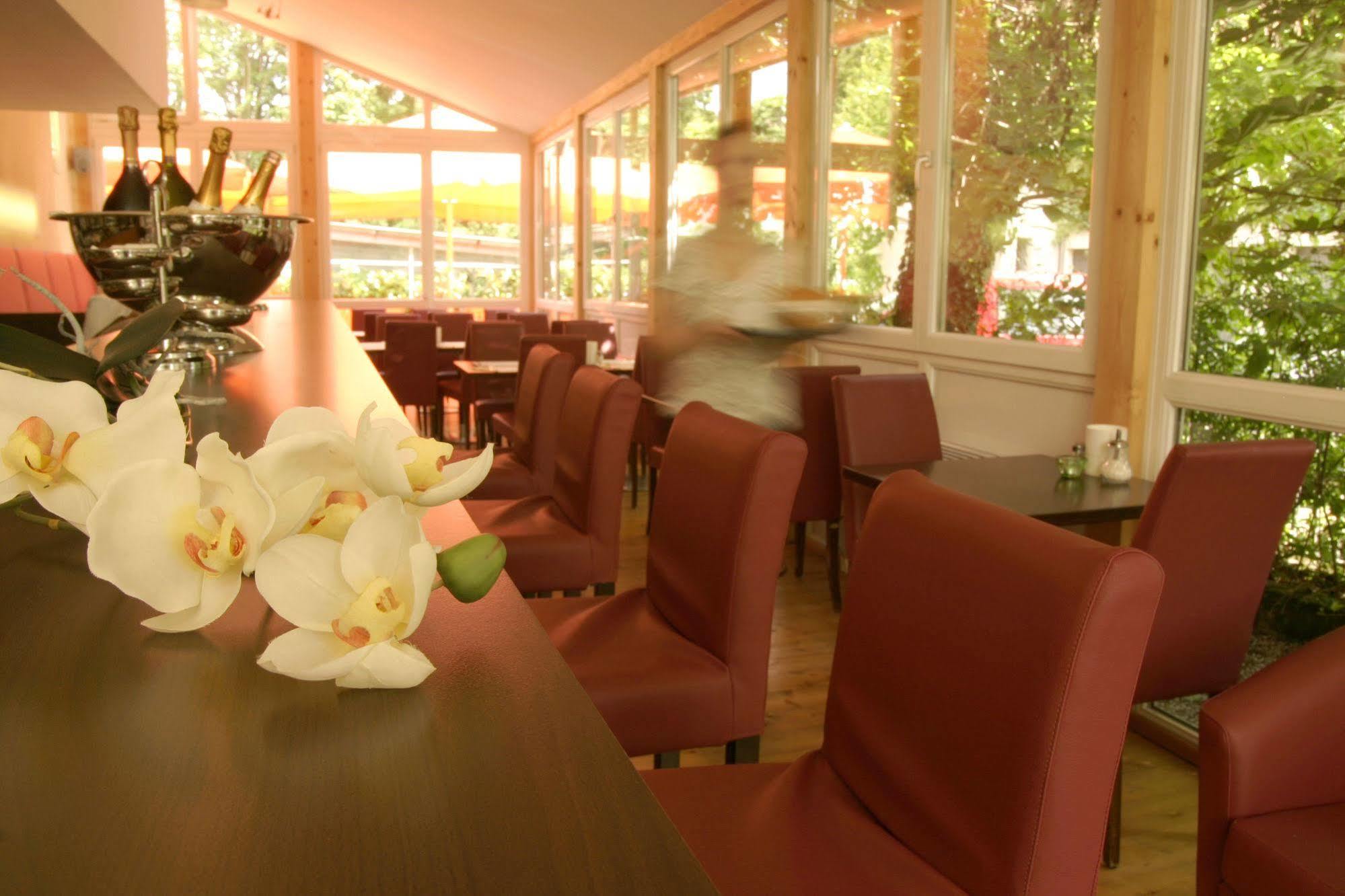 Hotel Via Roma 4*
