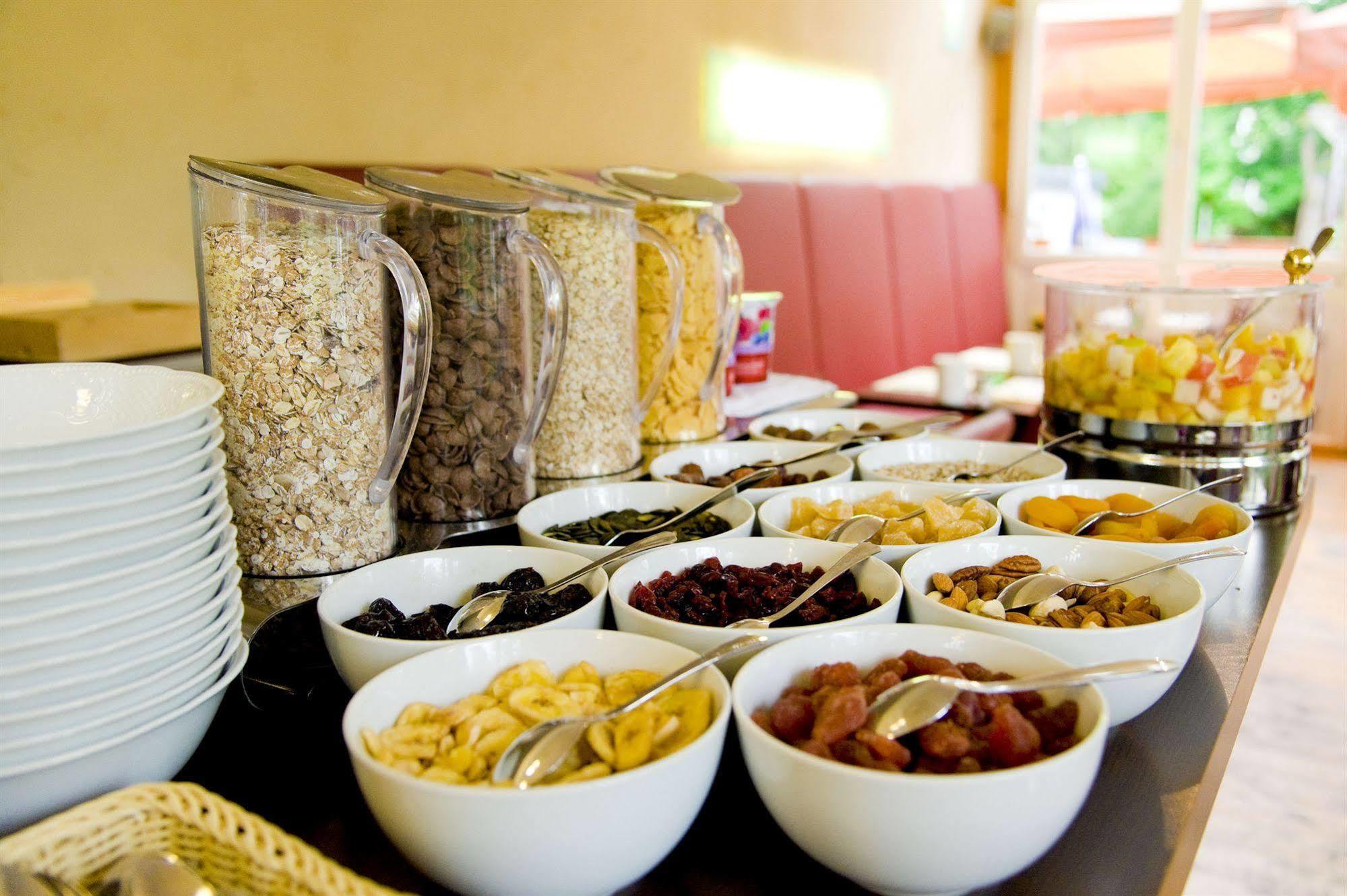 Via Roma Hotel 4*