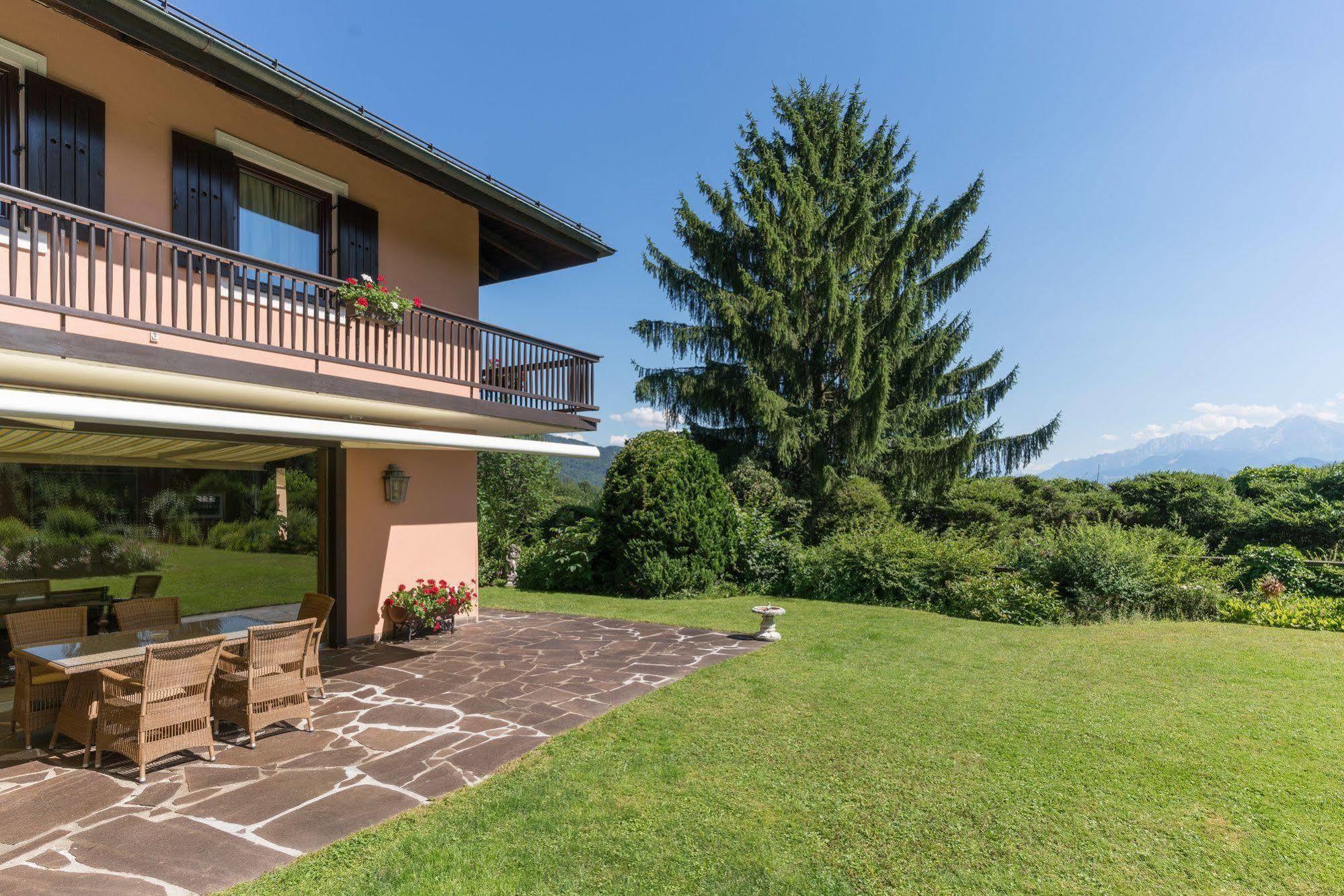 Hotel Garni Haus Arenberg 4*