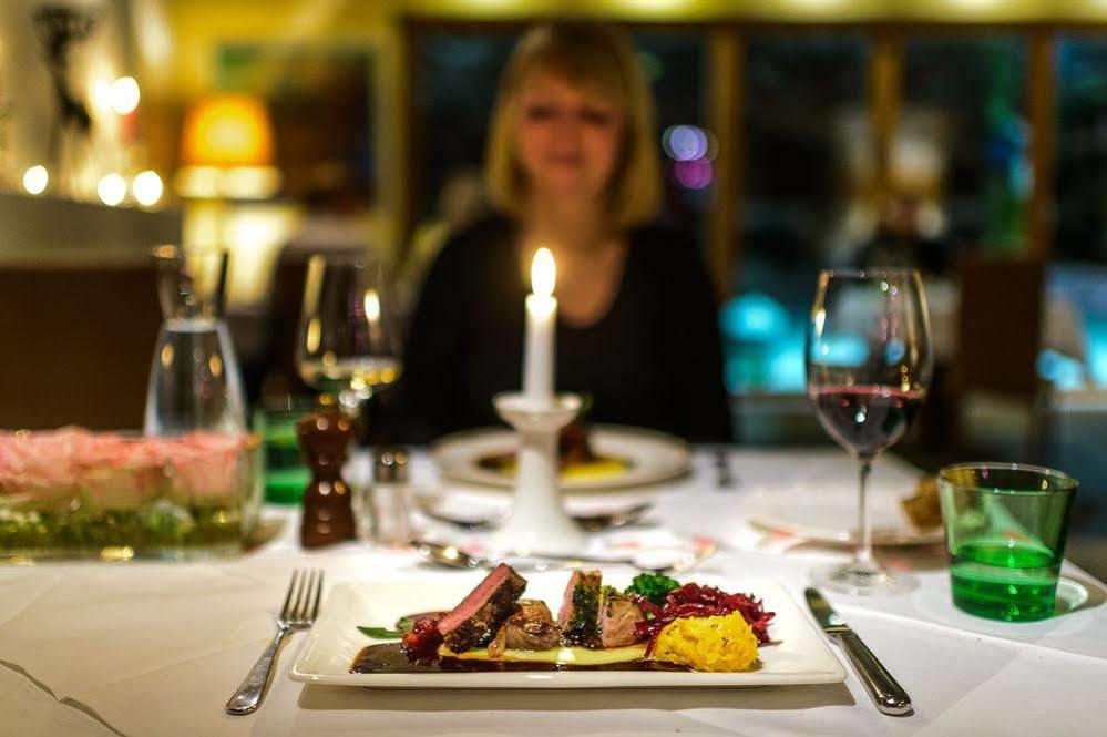 Guest house Restaurant Auerhahn 3*