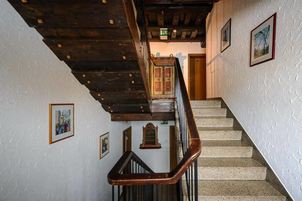Guest house Restaurant Auerhahn 3*