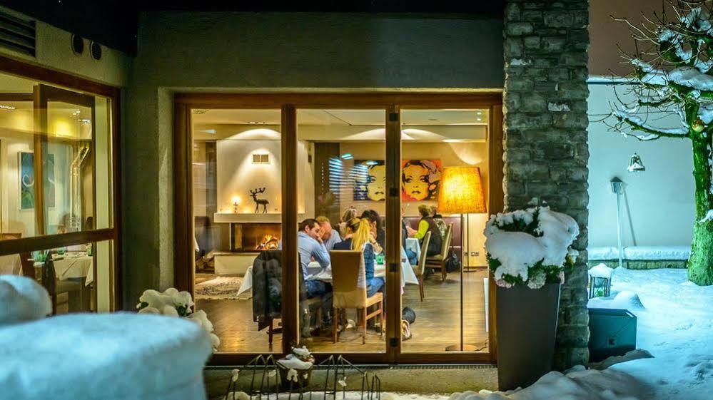 Restaurant Auerhahn 3*