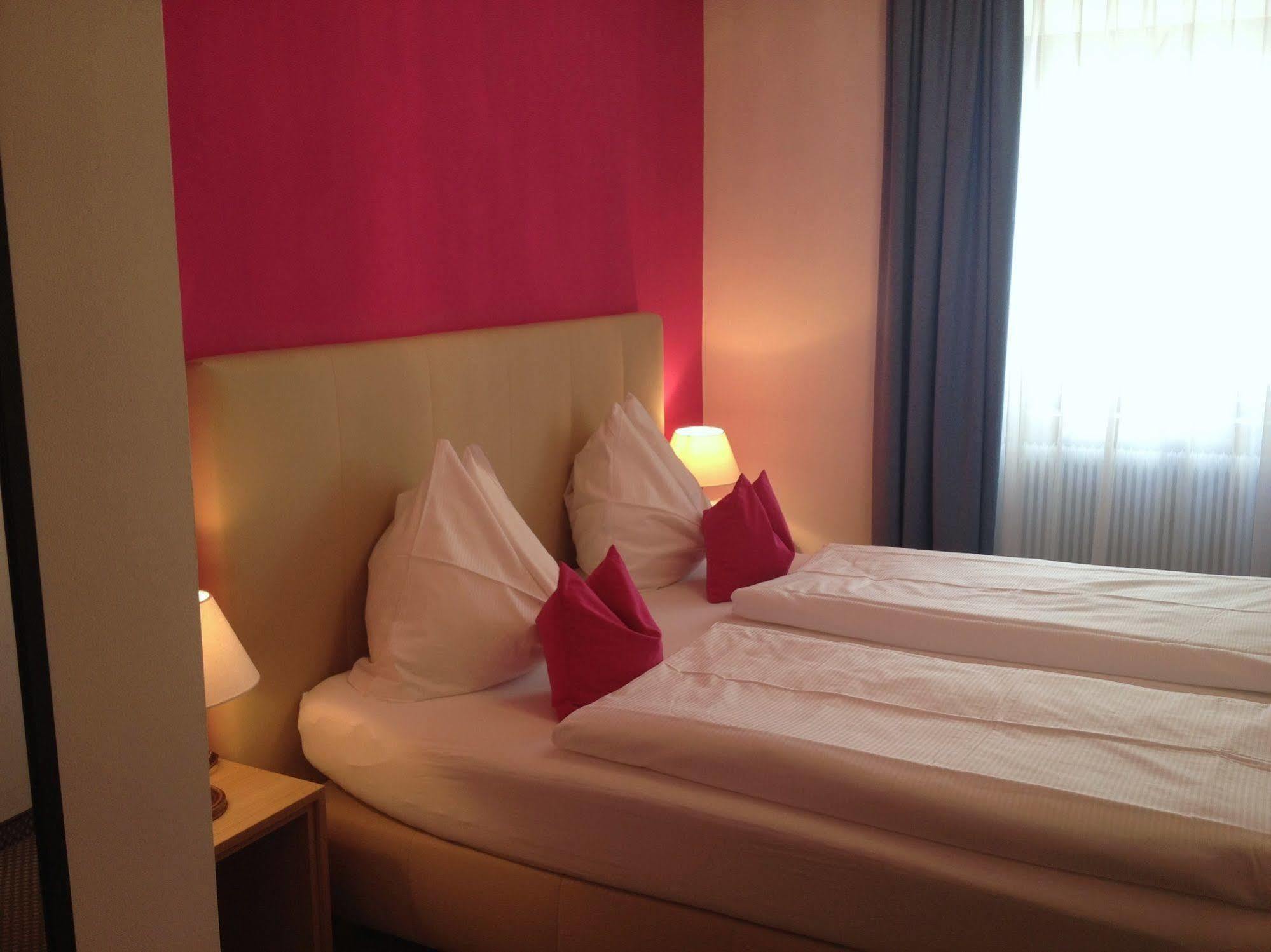 Altstadthotel Weisse Taube Hotel