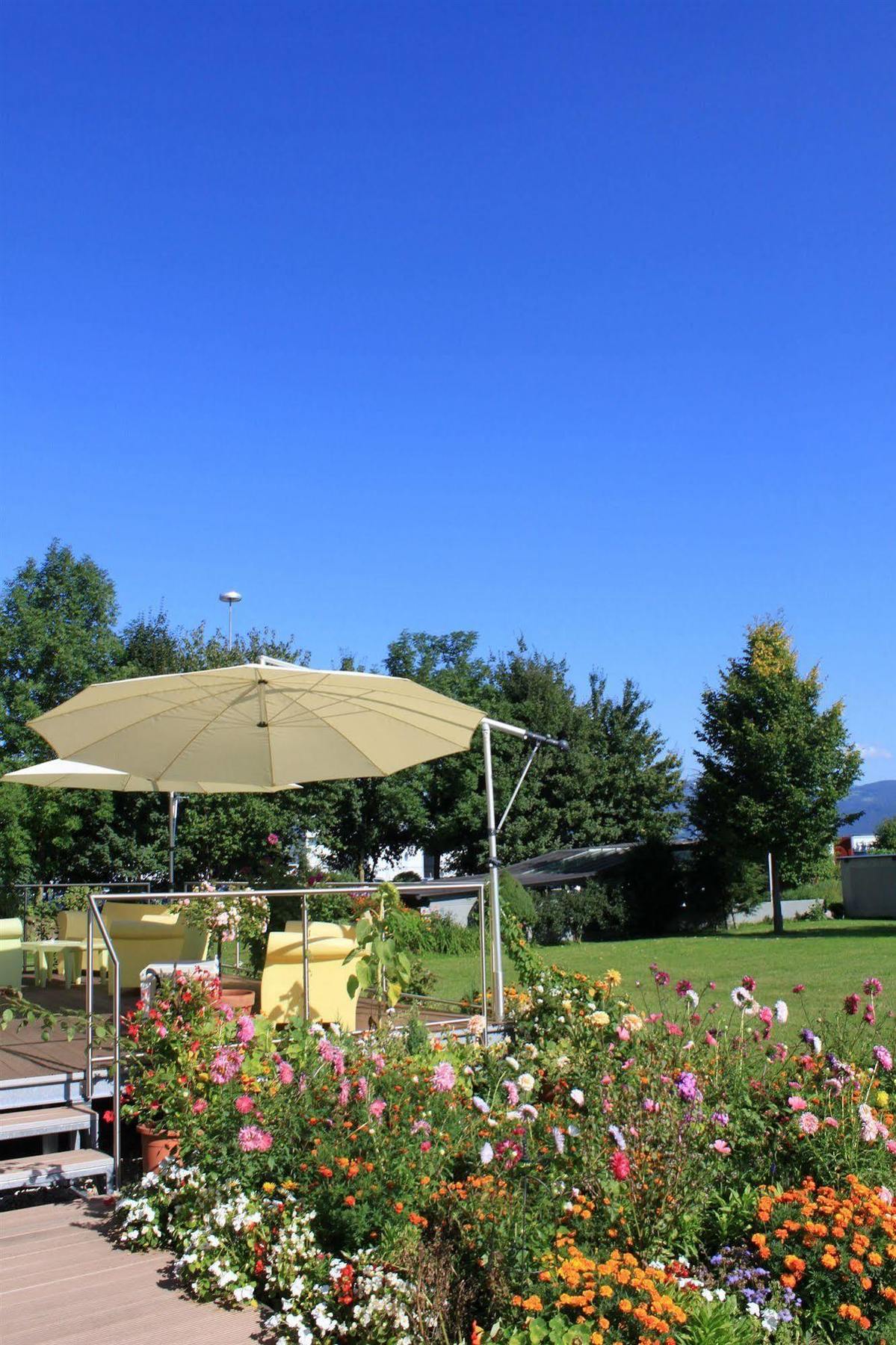 Hotel Airporthotel - Am Airport 4*