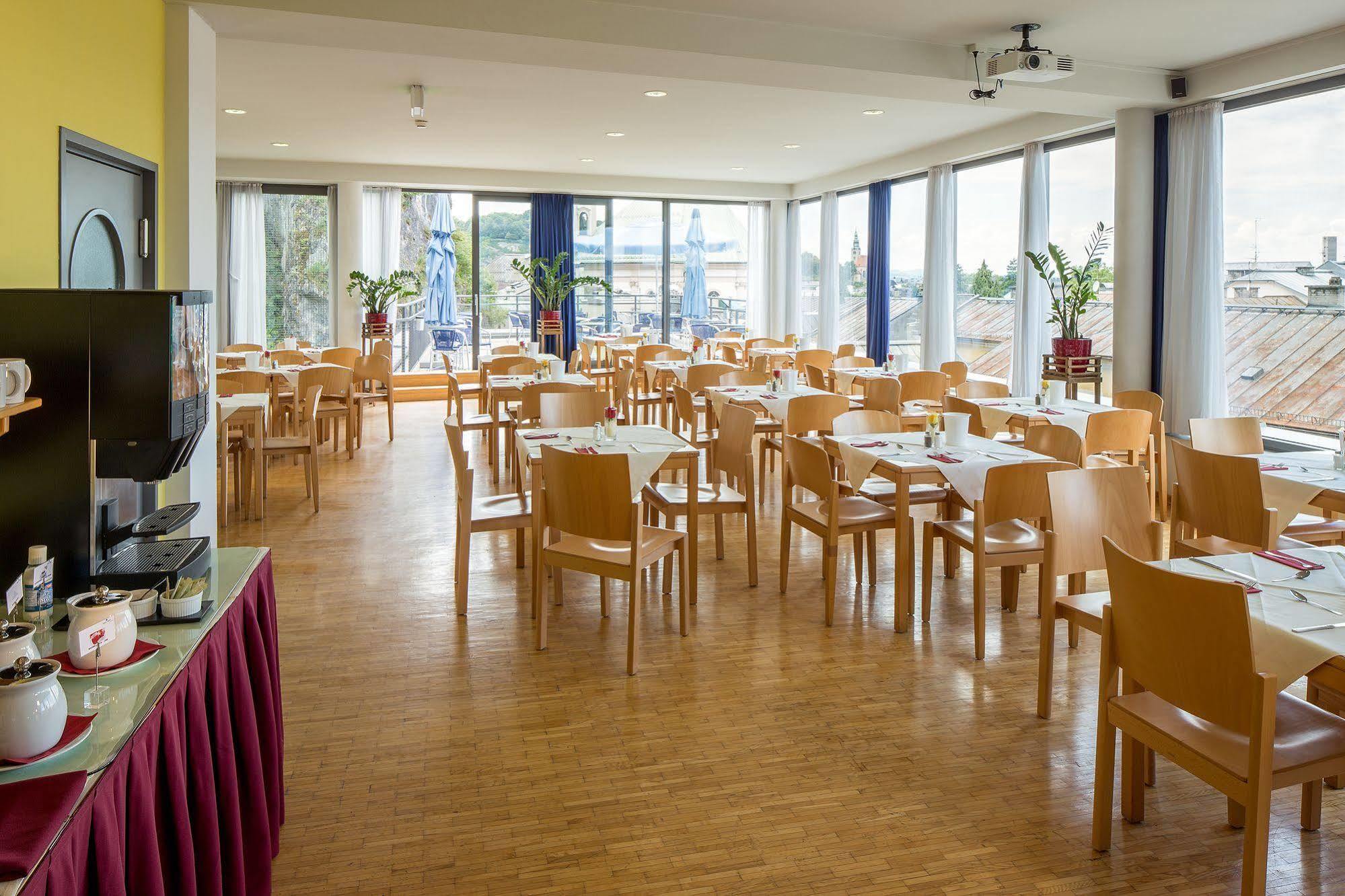 Hotel Allyouneed 3*