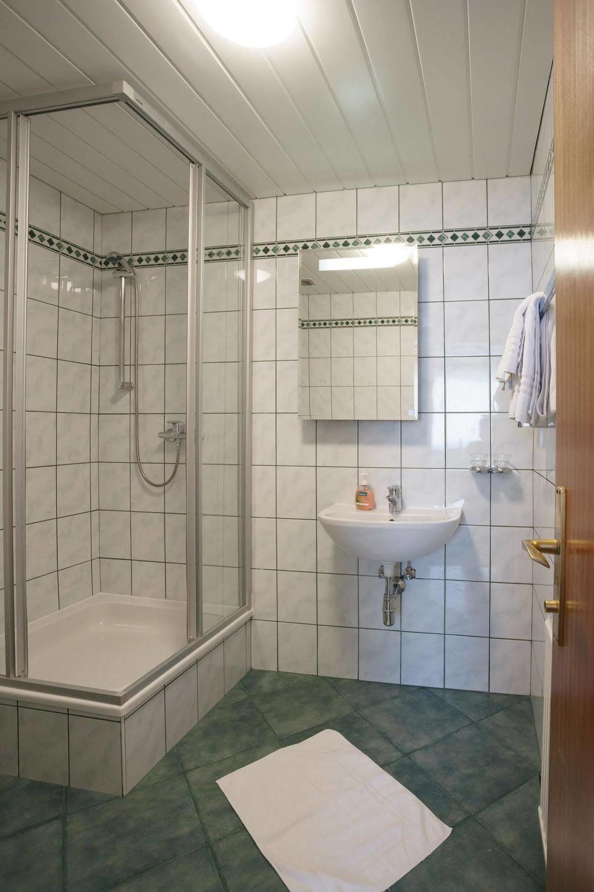 Drei Kreuz Hotel 3*
