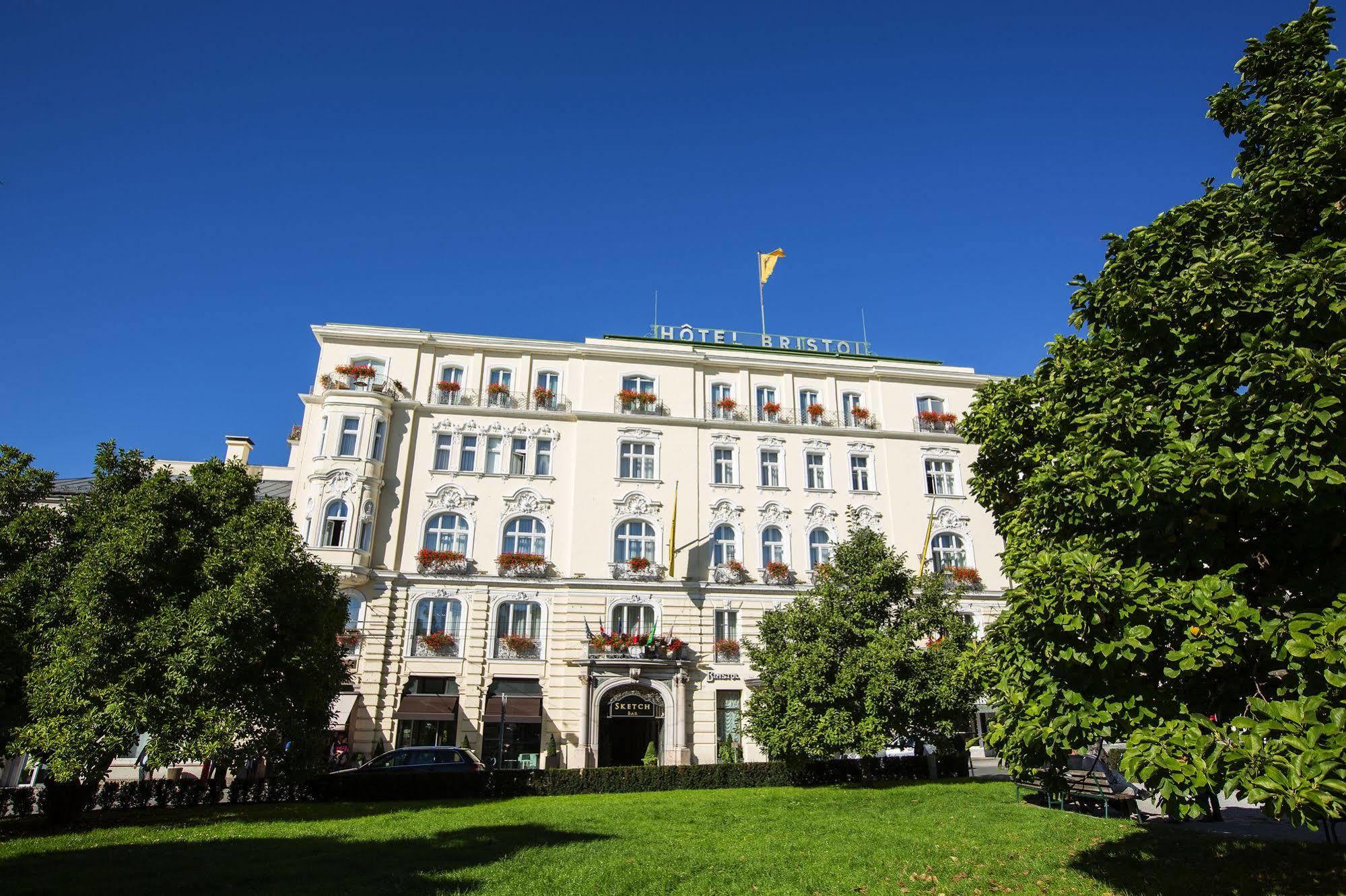 Hotel Bristol