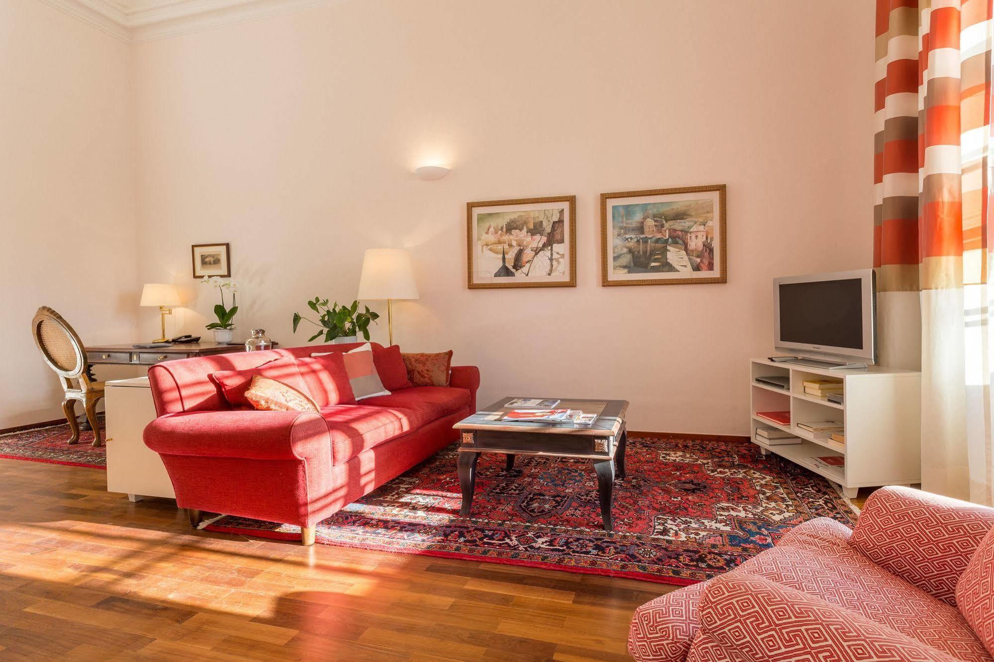 Hotel Schloss Leopoldskron 3*