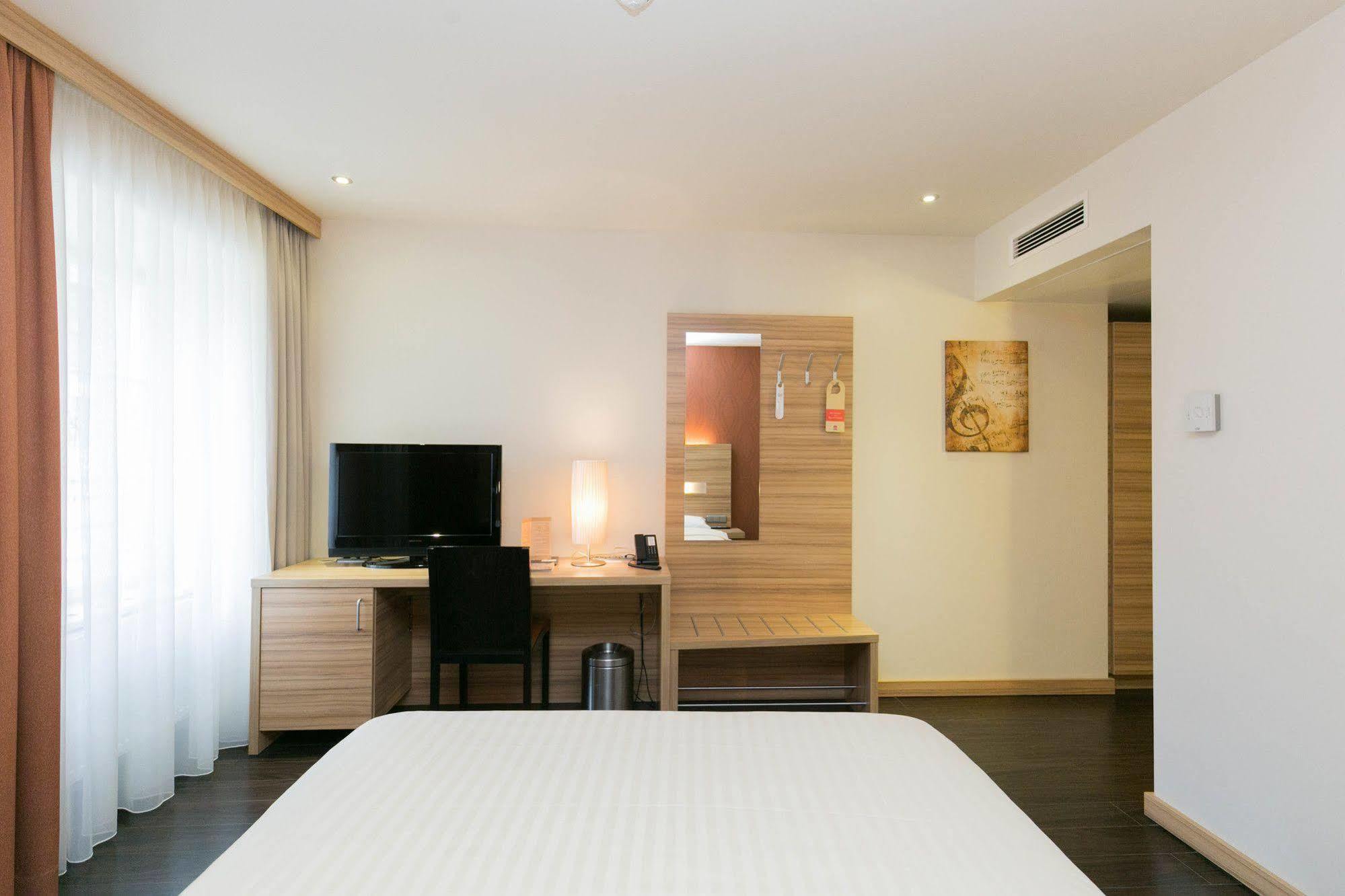 Hotel Leonardo Boutique Gablerbraeu 3*
