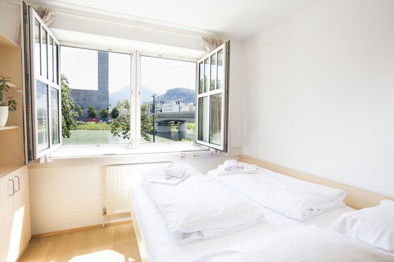Mynext - Riverside Hostel *