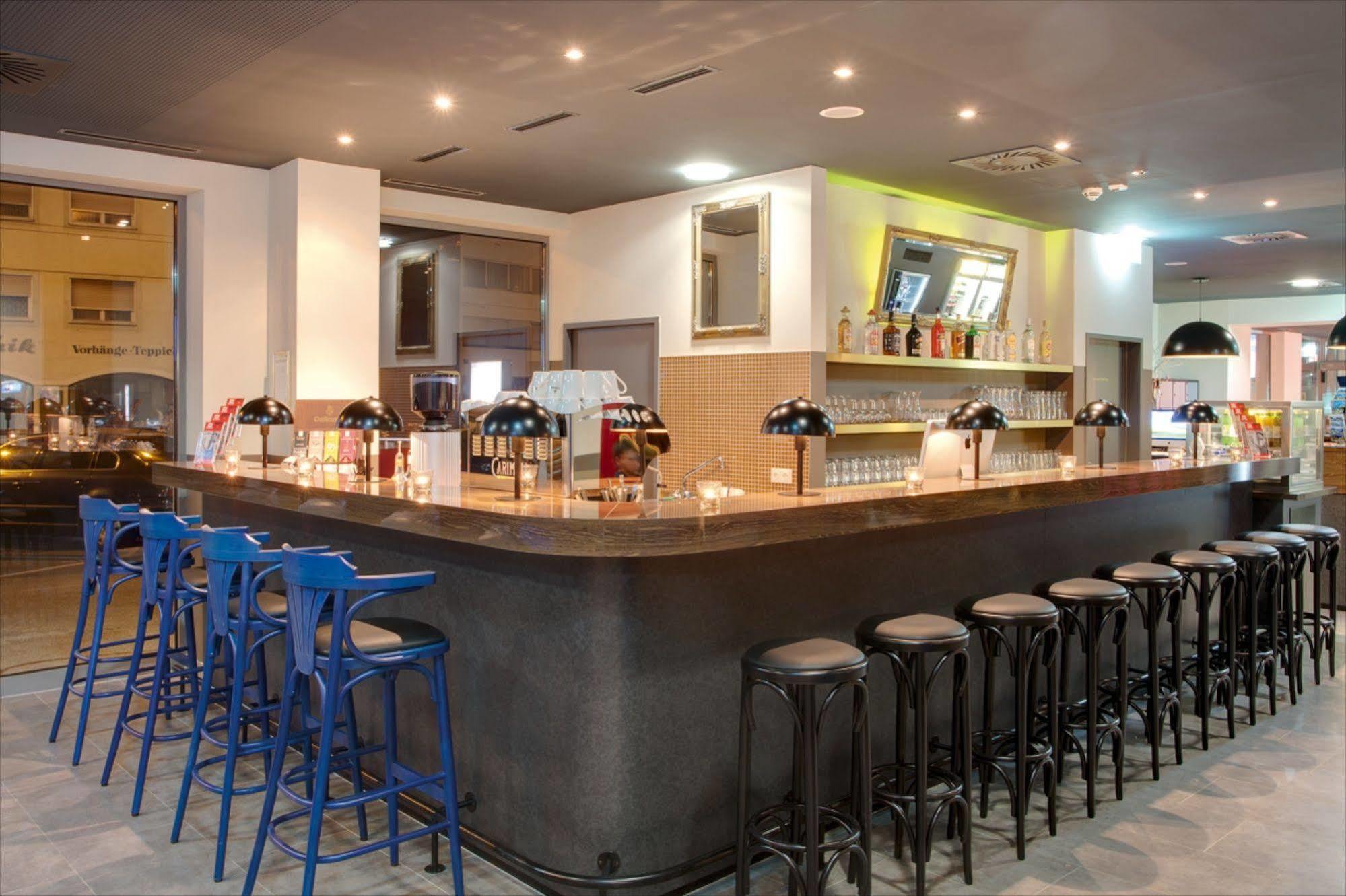 Hotel Meininger Center 3*