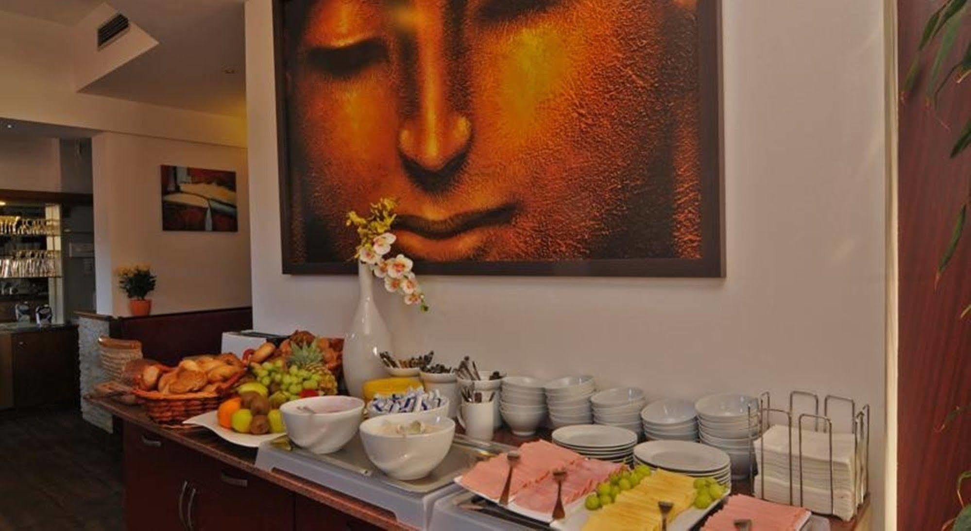 Hotel Buona
