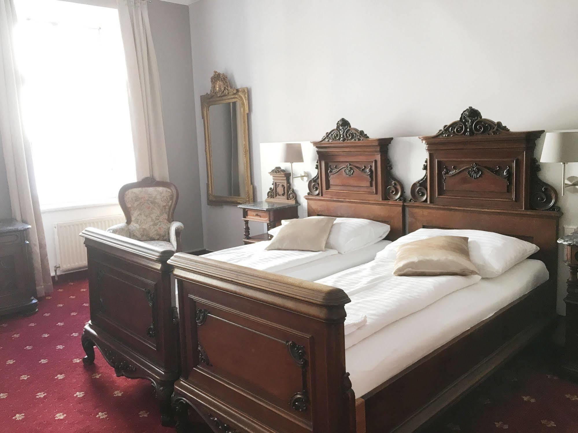 Urban Hotel 3*