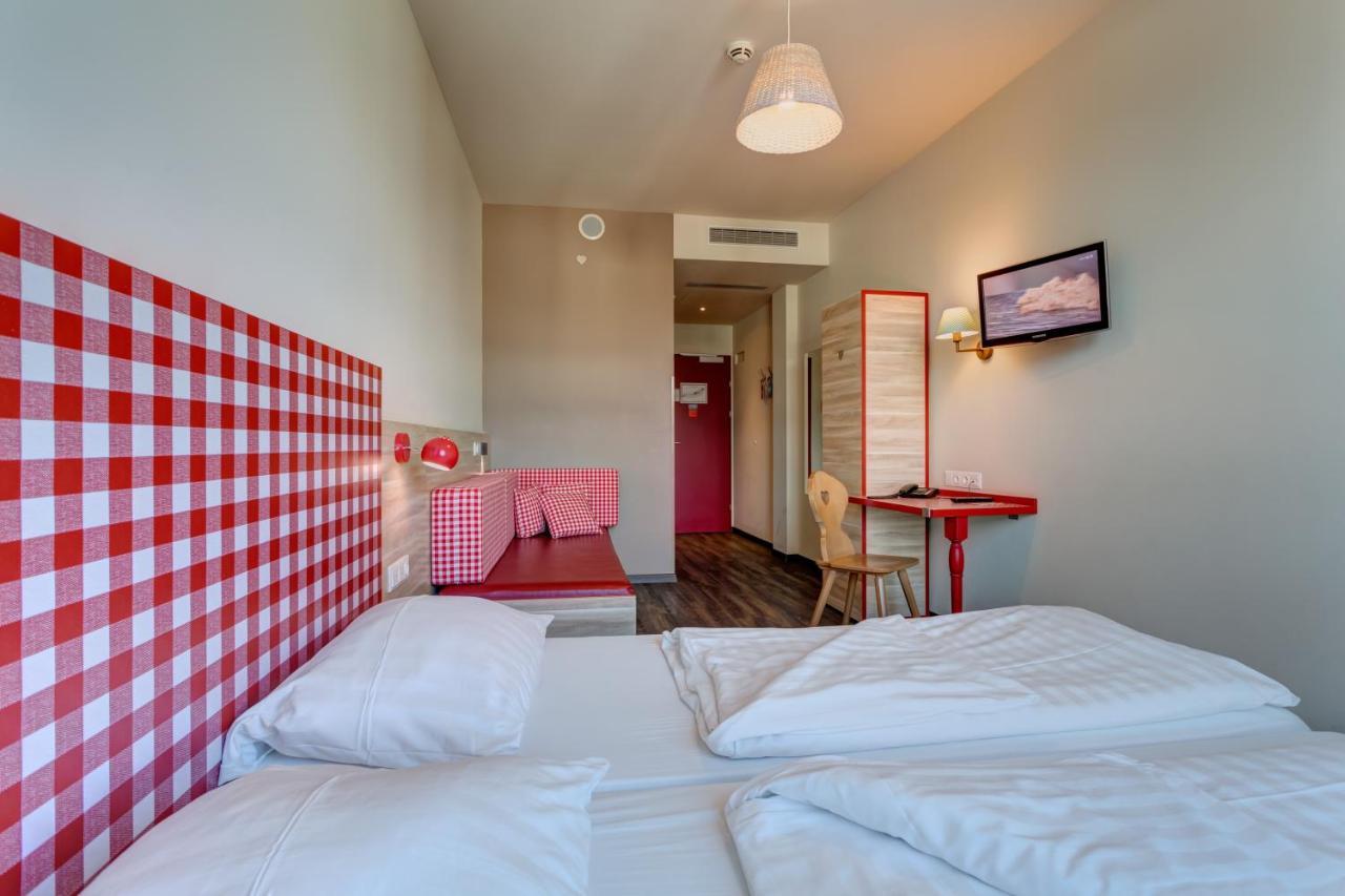 Meininger Center Hotel