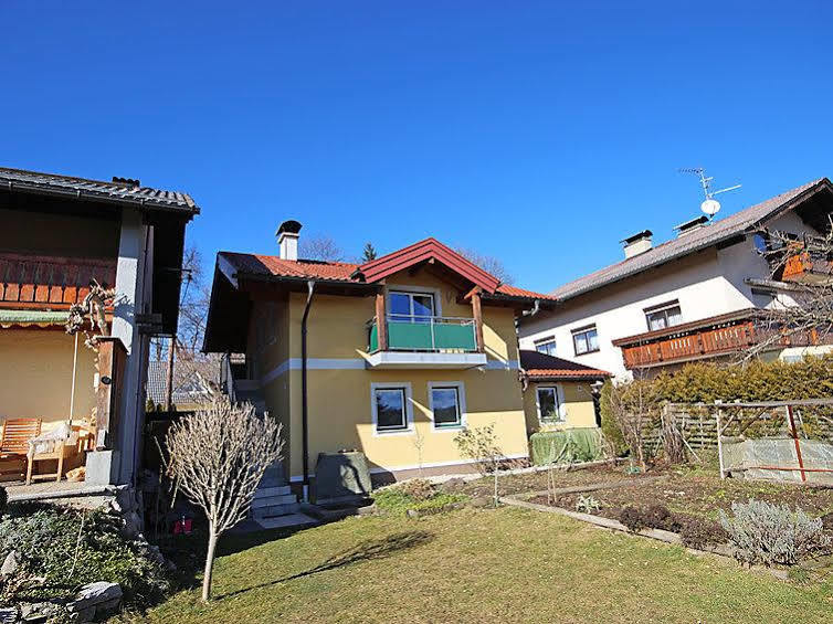 Herrenau-rott * Salzburg