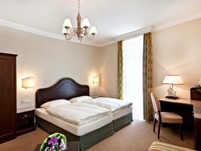 Atel Lasserhof Hotel