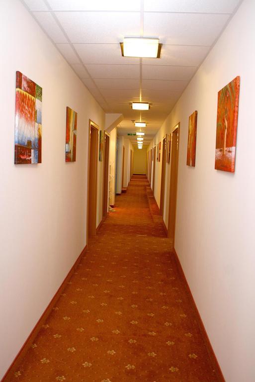 Hotel Evido Center