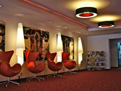 Hotel Western Amedia Art