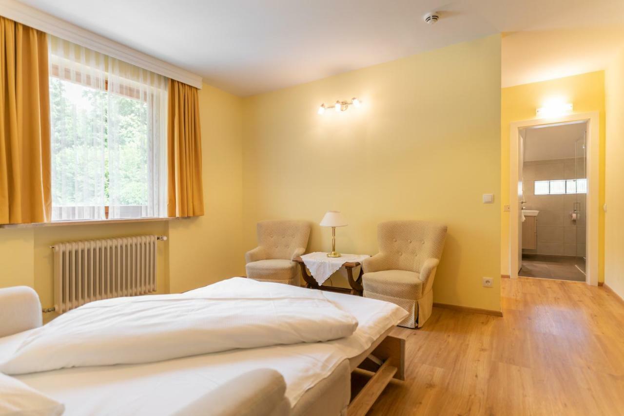 Hotel Haus Arenberg 4*