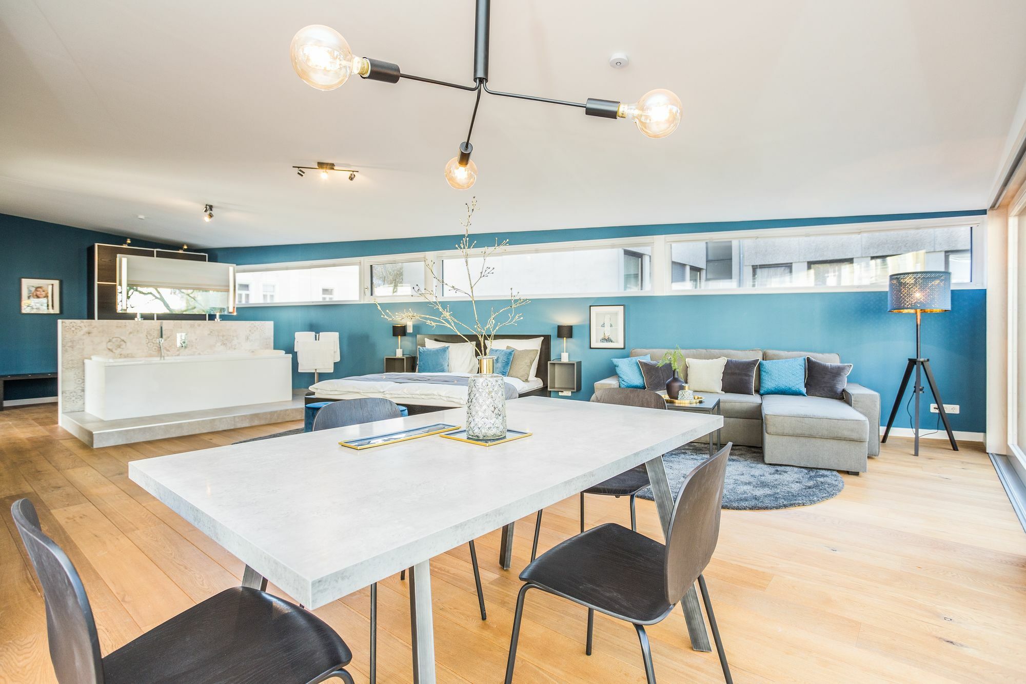 4 & 5 Apartment *