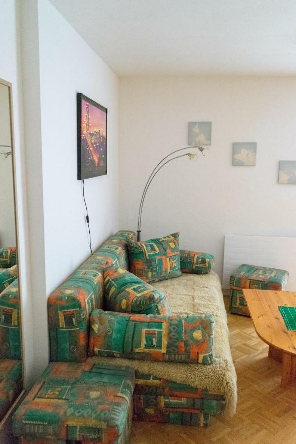 Homestay L