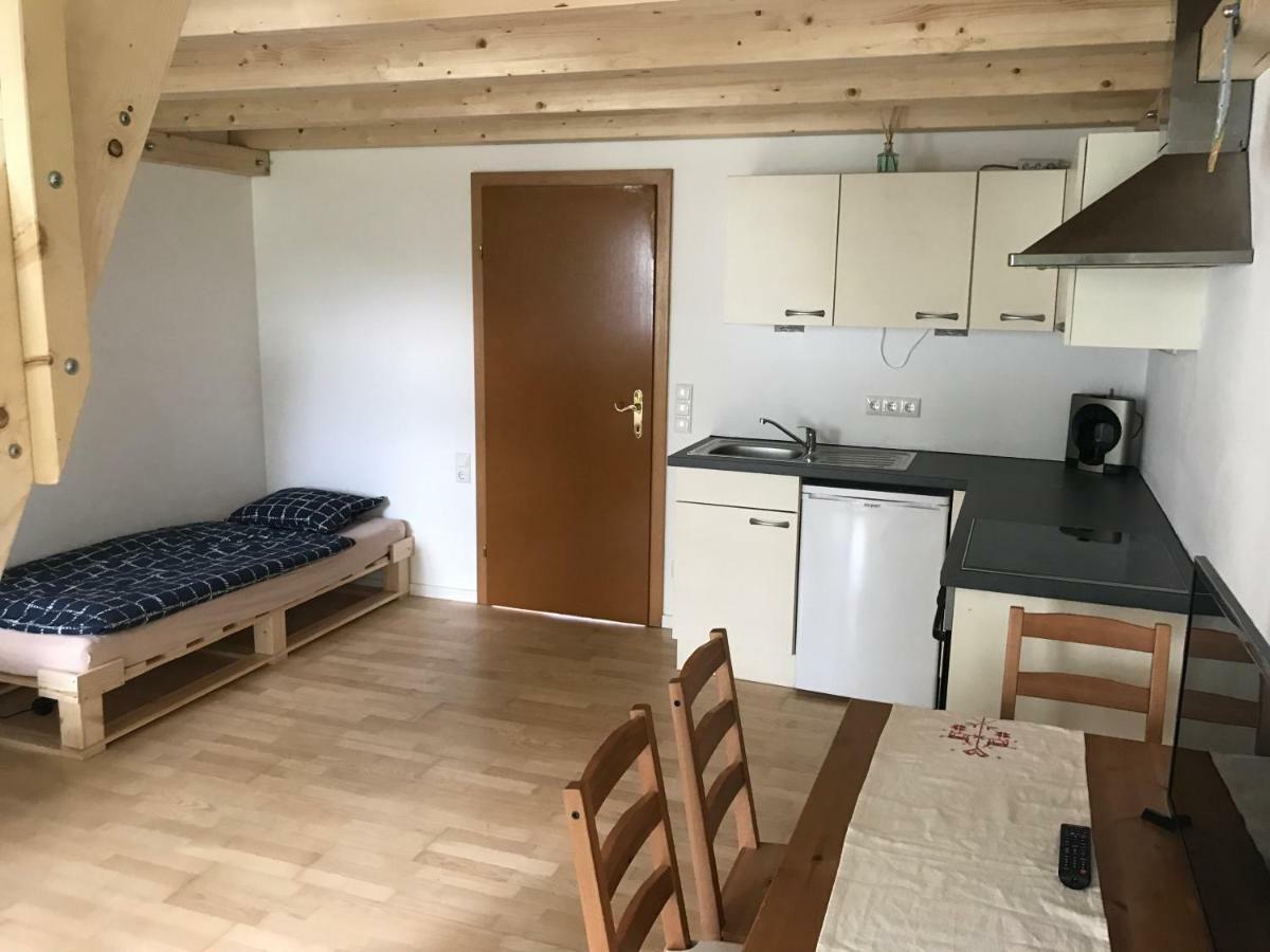 Knusperhaus Mit Garten *
