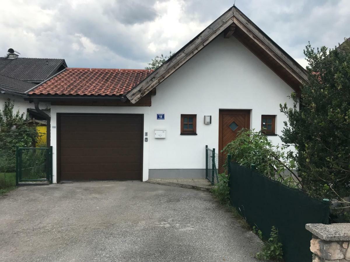Knusperhaus Mit Garten Salzburg