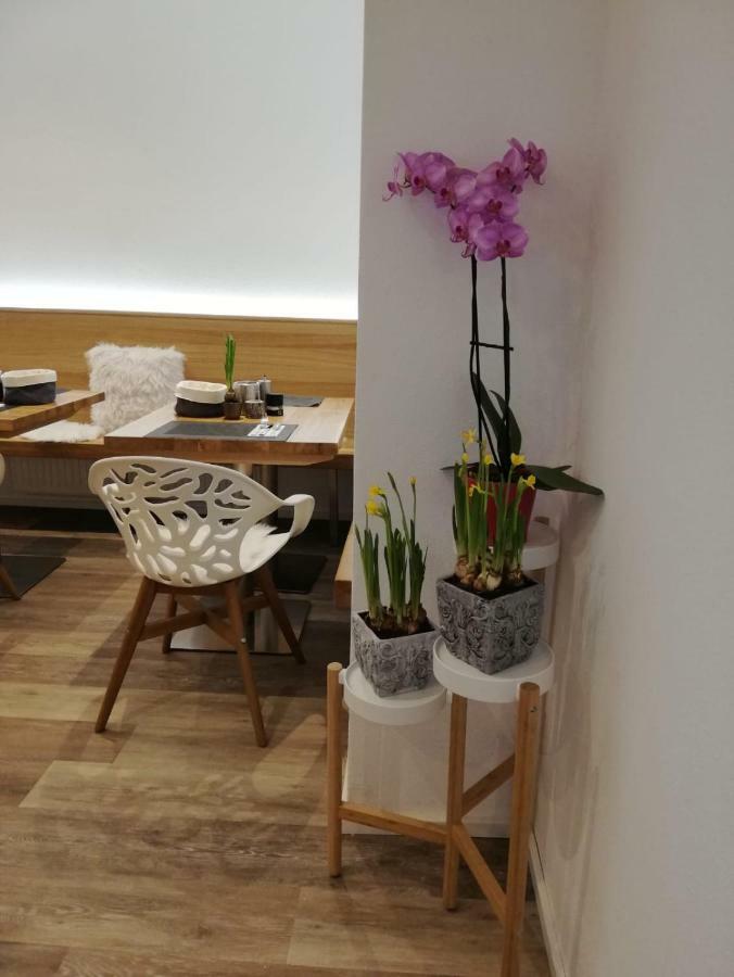 Acomodação com café da manhã  Floeckner B&B