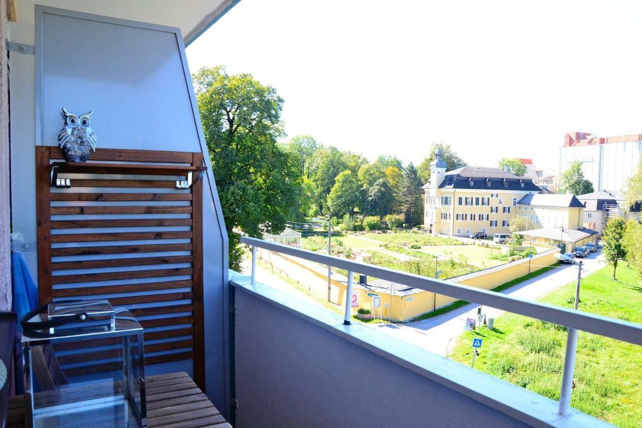 Bright And Cozy In A Quiet Area - Free Parking, Central Apartment Salzburg